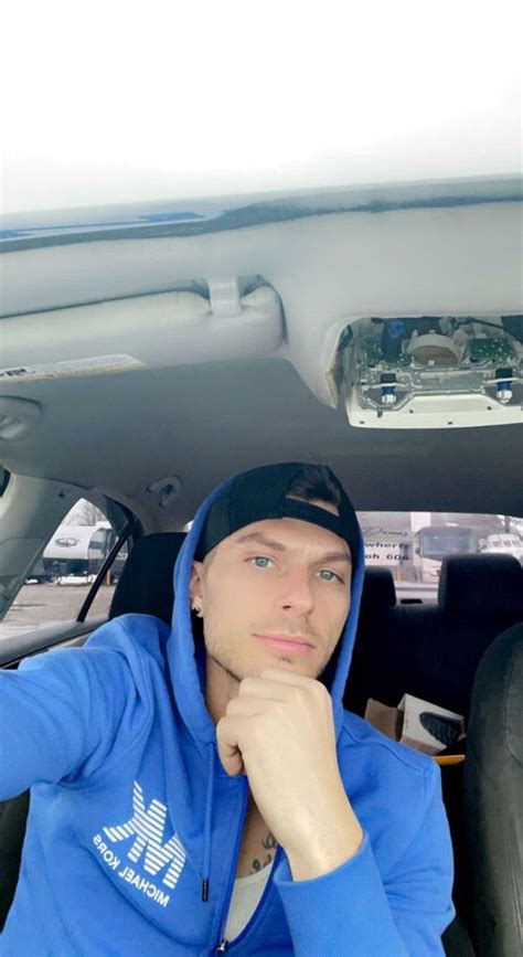 Posts of babybriurdaneta from OnlyFans .
